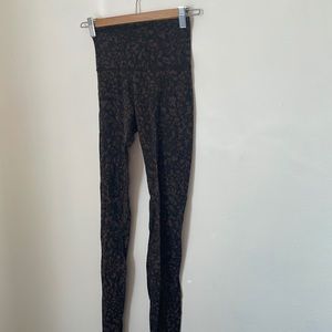 Lululemon Leopard Camo Aligns 28 in